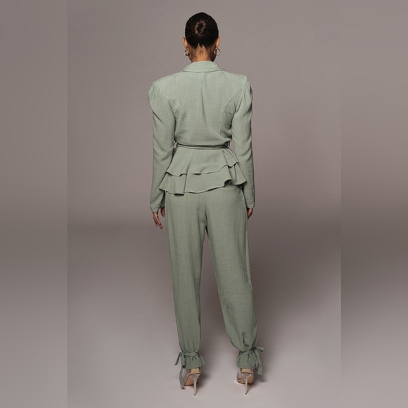 SAGE RIYAH RUFFLE BLAZER and pant - Picture 11 of 12